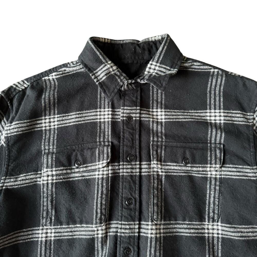 American Eagle Men's Black & White Checkered Long Sleeve Flannel Shirt - Size‎ M - Picture 3 of 9